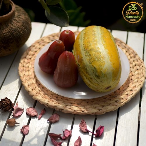 10 Pcs Natural Water Hyacinth Round Placemats Set of 10, Boho Wicker Placemats, Chargers for Dinner Plates, Home Decor Dining Table, Kitchen Decor, Kitchen Table Centerpiece, Charger Plates 11.8 Inch