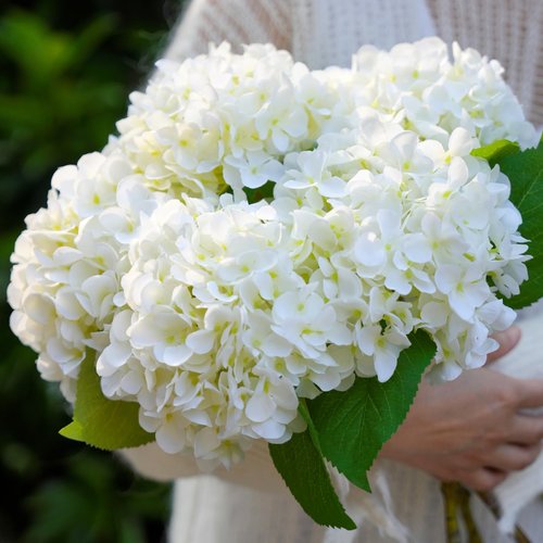 IPLNTS 5pcs 18.5 inch Realistic Fake White Flowers Artificial Silk Hydrangea Flowers Artificial Flowers Faux Hydrangea Stems for Bouquets Home Outdoor Wedding Party Centerpieces Decor (Cream White)