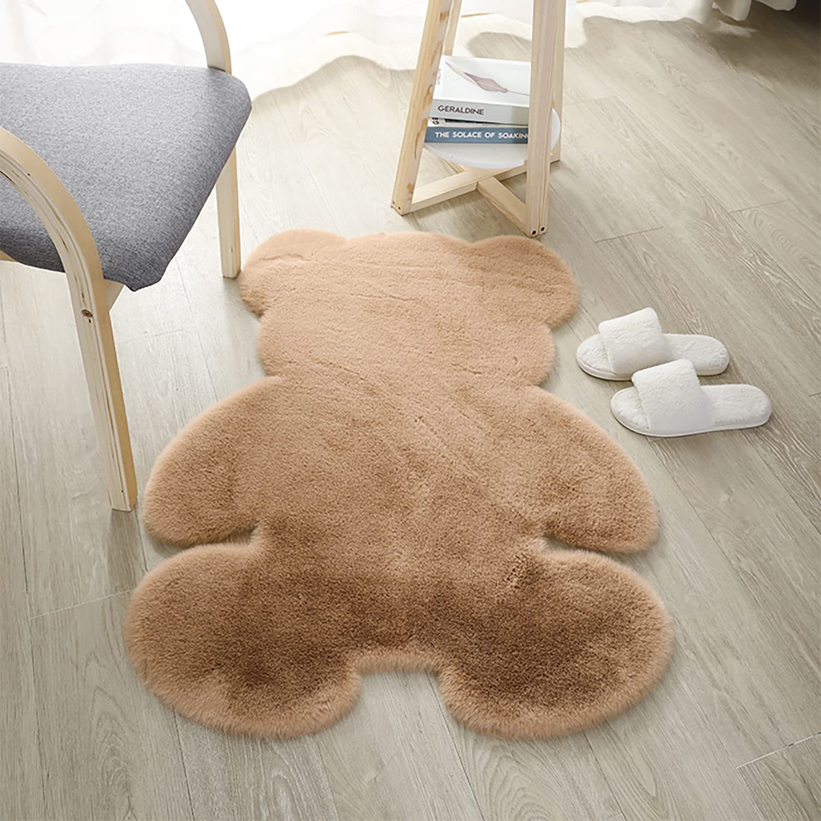 TENNOLA 2ft Small Bear Shag Rug, Soft Fluffy Faux Sheepskin Fur Rug Fuzzy Shaggy Area Rug Cute Plush Carpet for Nursery Kids Girls Bedroom Room Aesthetic Living Room Floor Home Decor, Brown