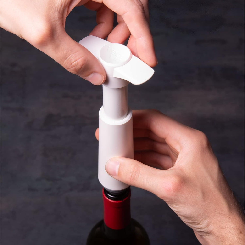 Vacu Vin White pump with 4 Wine Stoppers, standard