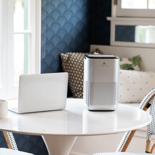 Medify MA-15 Air Purifier with True HEPA H13 Filter | 585 ft² Coverage in 1hr for Allergens, Smoke, Wildfires, Dust, Odors, Pollen, Pet Dander | Quiet 99.9% Removal to 0.1 Microns | Silver, 1-Pack