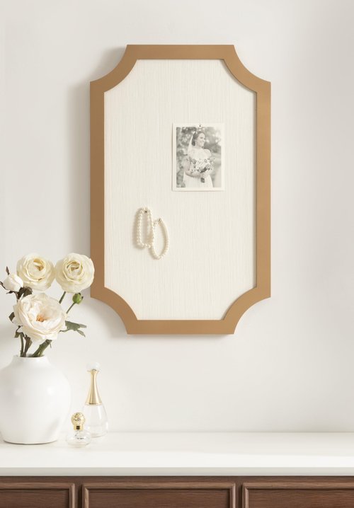 Kate and Laurel Holbrook Glam Framed Scallop Fabric Pinboard, 15 x 24, Gold, Decorative Modern Scalloped Bulletin Board for Use as Dorm Room Decor or Vision Board