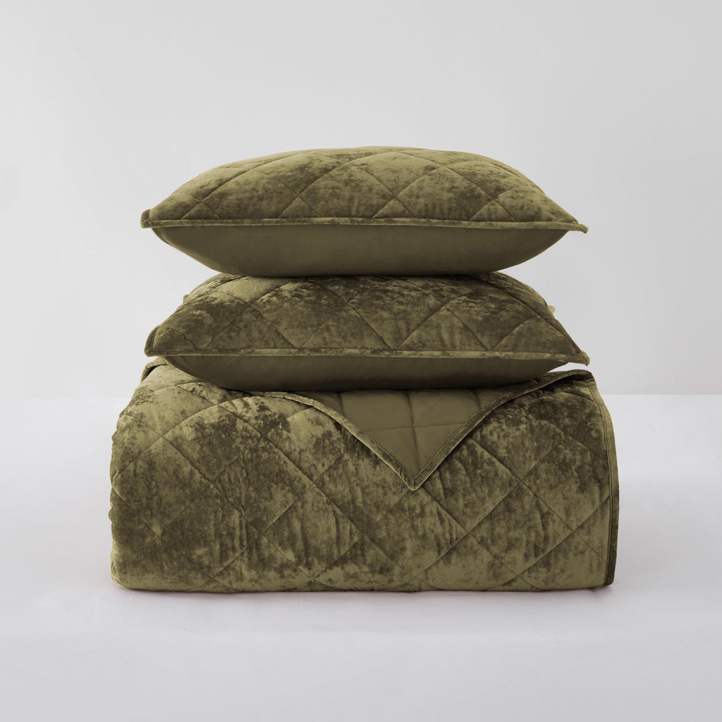 Wonderful Luxury Velvet Green Quilt Set Queen, Diamond Stitch Pattern Bedding, Lightweight Ultra-Soft Skin-Friendly, All-Season, Versatile as Comforter/Bedspread for Adults Teens Kids Bedroom,94"x94"