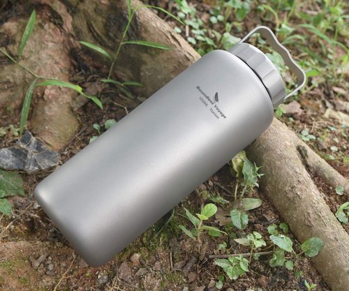 iBasingo 1050ml/35.5 oz Titanium Water Bottle with Handle Outdoor Leak-Proof Wide Mouth Sport Drinking Bottle Camping Tea Coffee Canteen Kettle for Hiking Climbing Running A-Ti3006D