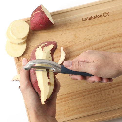 Calphalon Edge Stainless Steel Straight Vegetable Peeler w/Thermoplastic Rubber Handle - Navy Blue