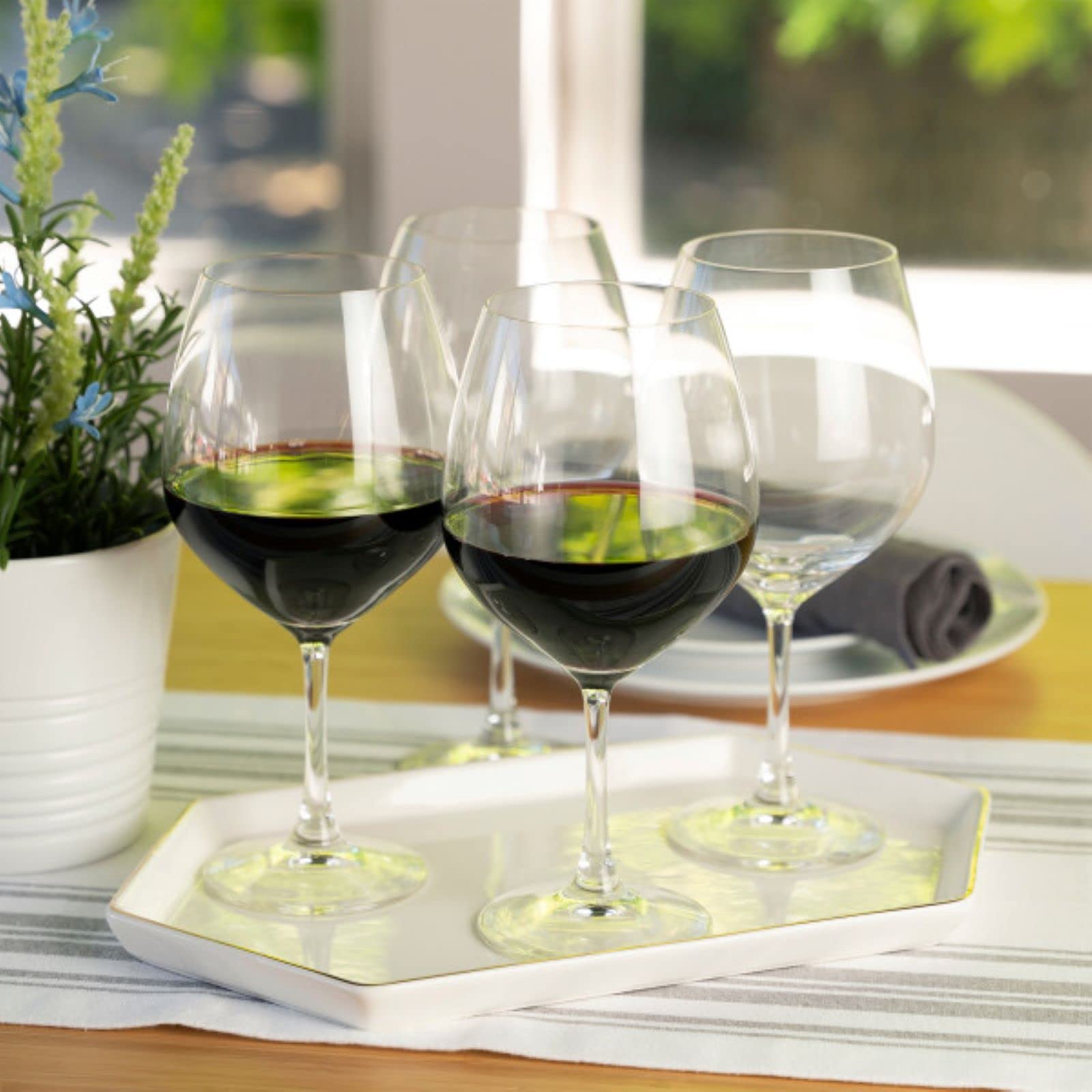 Spiegelau Vino Grande Burgundy Wine Glasses, Large Crystal Clear Red Wine Glasses for Pinot Noir, Elegant Glassware, Wedding Gifts, Birthday Gifts for Women and Men, Home Bar, 25 oz, Set of 4