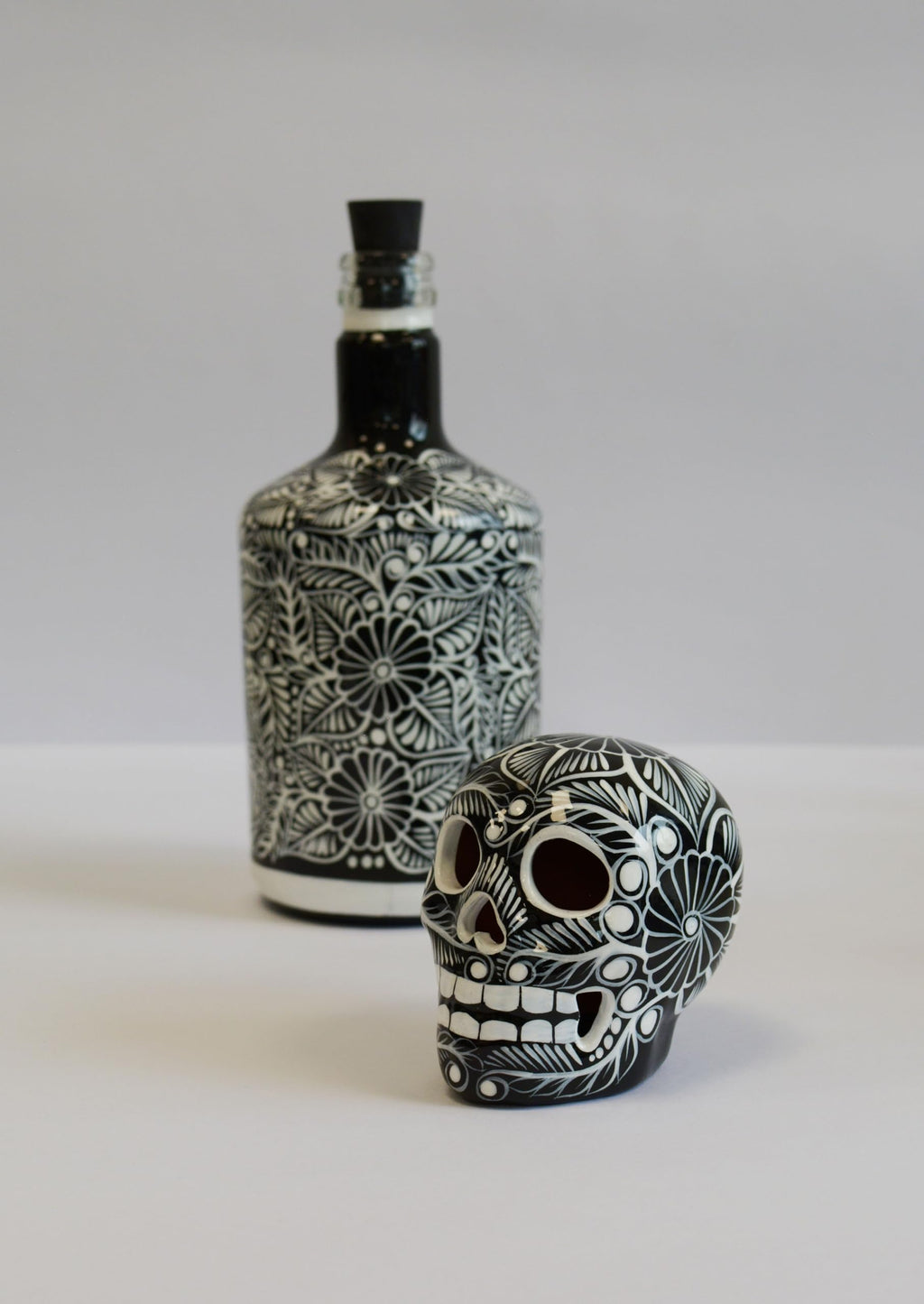 Tequila Decanter Set, Liquor Decanter with Shot Glasses and Mexican Sombrero, Hand-painted Decanter, Skull Decanter, Bar Decoration, Unique Tequila Gift, Gift For Dad, (Black Decanter Set)
