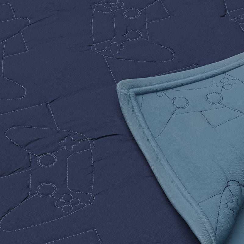 Mainstays Kids Reversible Stitch Quilt Set - Full/Queen, Blue, 3 Pieces