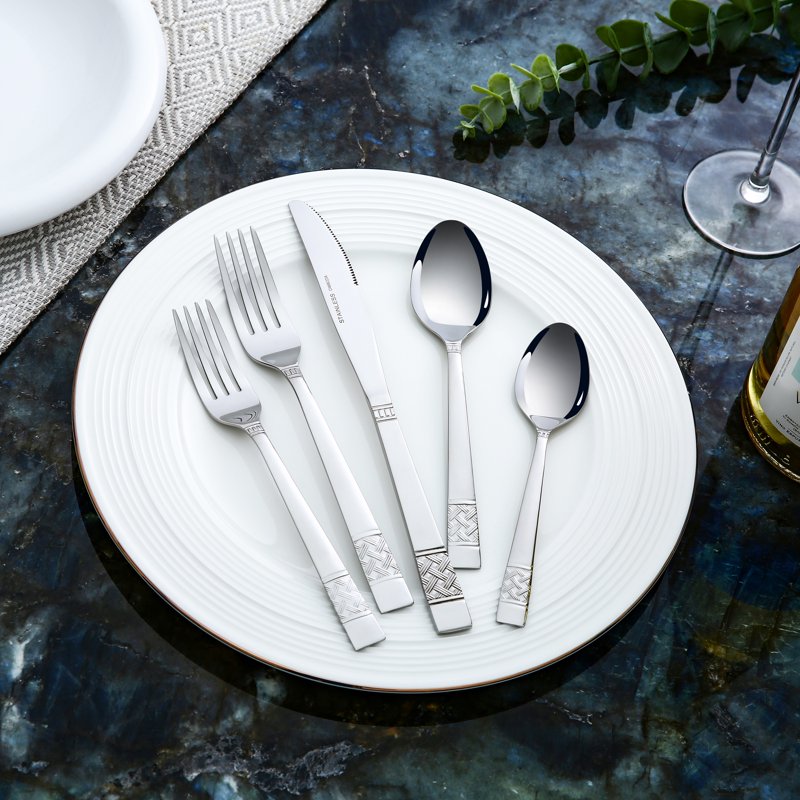 20-Piece Polished Stainless Steel Flatware Set - Pierremont
