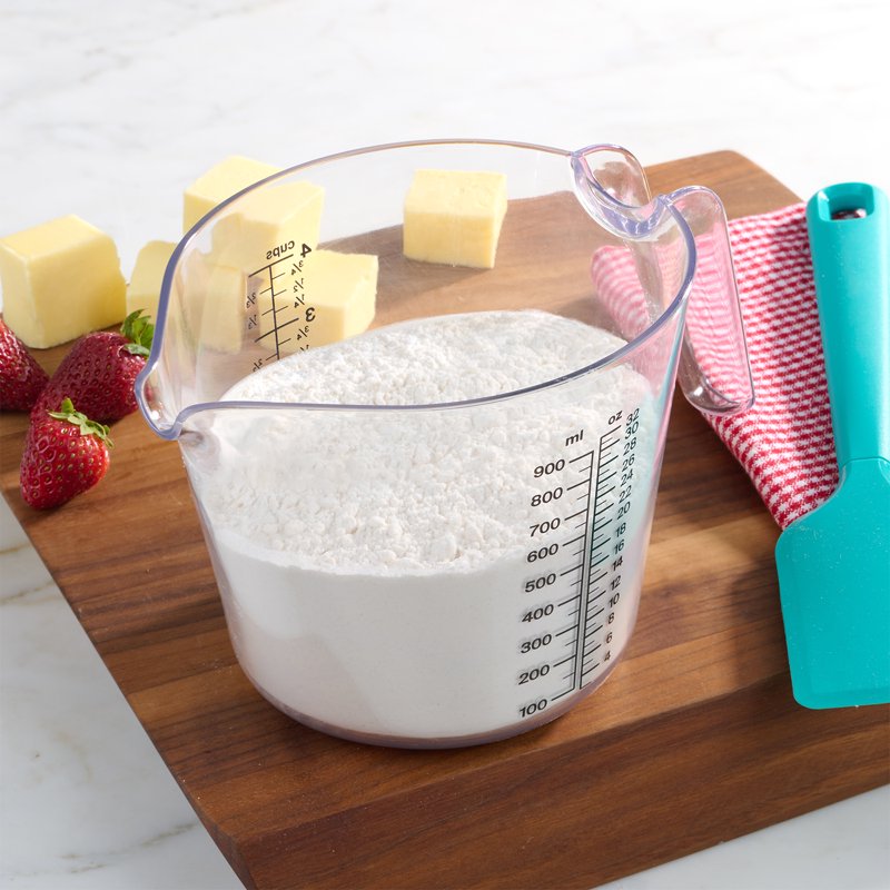 4-Pack Plastic Measuring Cups with Large Spout - 32 oz Clear
