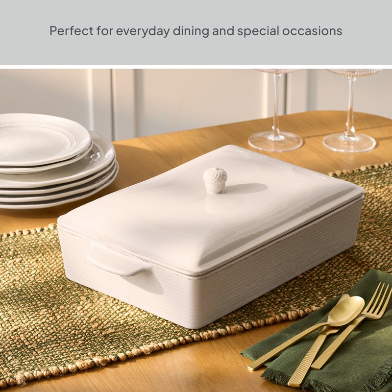 Cream Stoneware Roasting Pan with Lid - 15.5 x 9.3 Inches