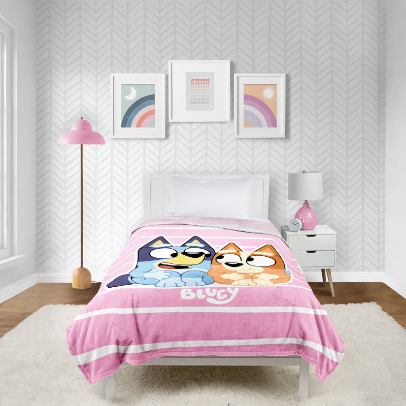 Bluey Kids Twin/Full Microfiber Blanket 62x90 Pink - Soft & Cozy