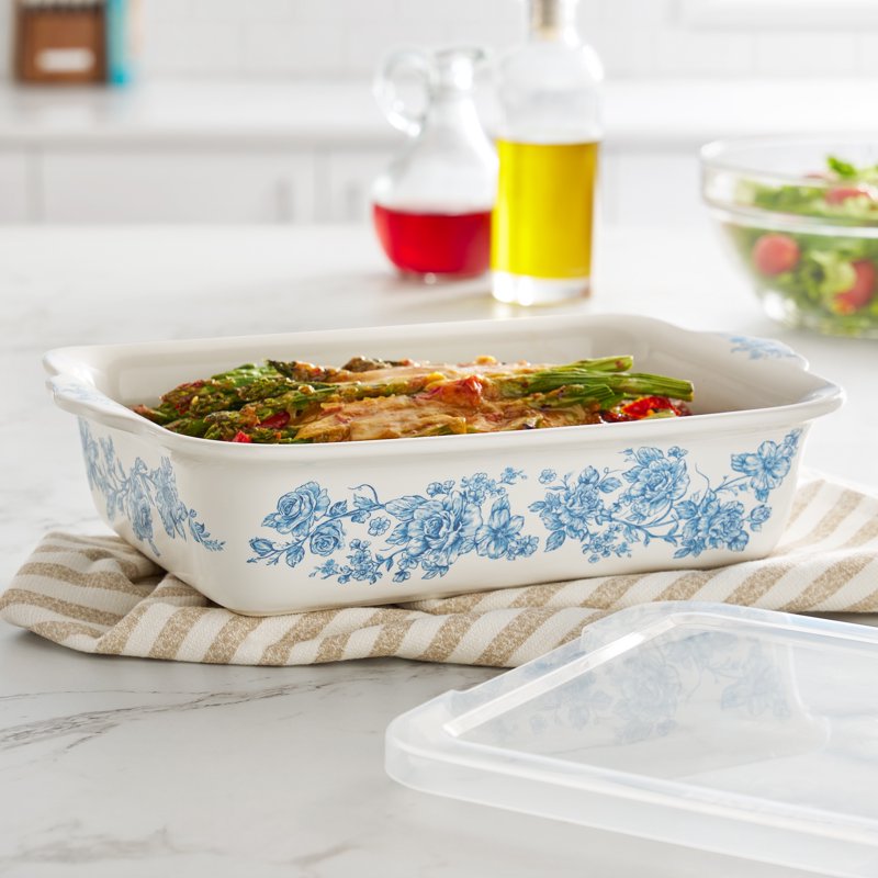 Small Rectangular Baking Dish with Lid - 7" x 11"