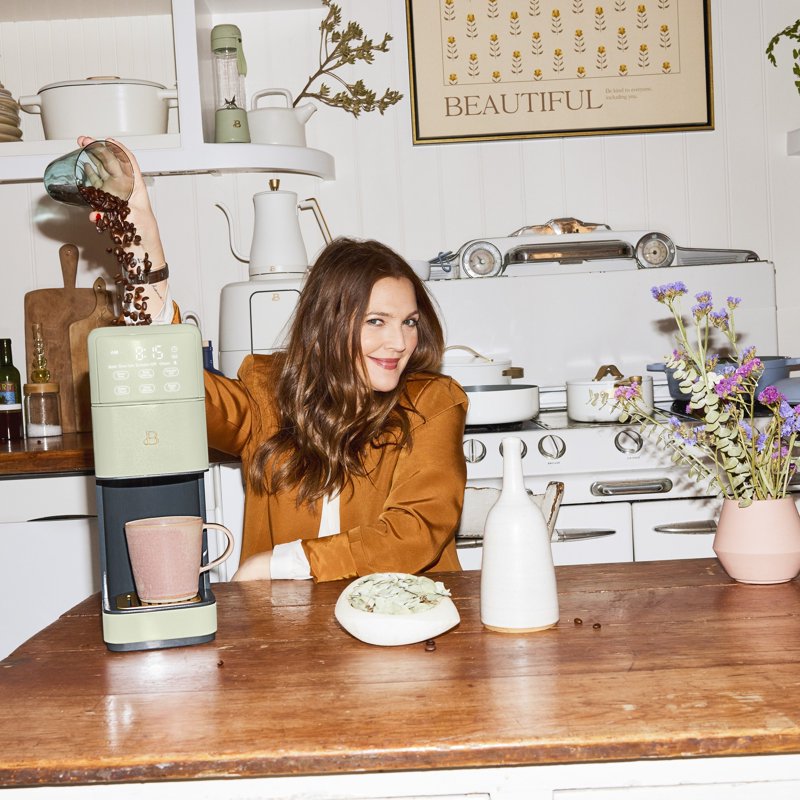 Programmable Single Serve Coffee Maker with Burr Grinder - Sage Green