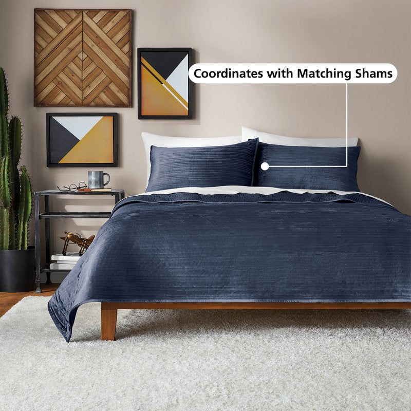 Velvet Quilt King - Dark Blue, 86x90 Inches, Microfiber Bedding