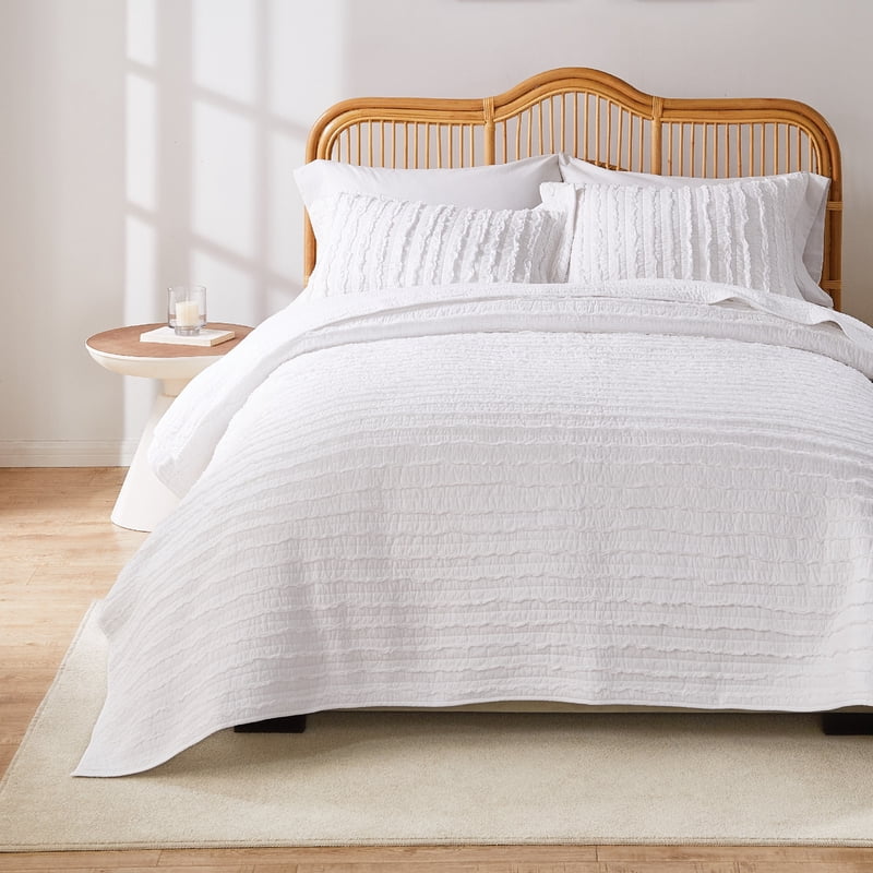 King/Cal King Cotton Ruffled Quilt Set - White, 3-Piece Oversized Bedding