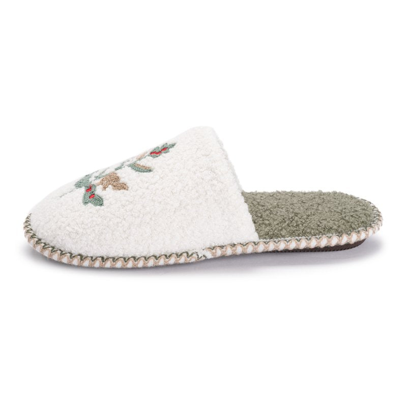 MUK LUKS Women's Sherpa Slippers with Winter Fauna Ivory Variation XL (11-12)