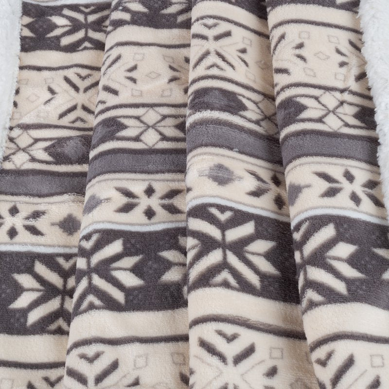 Gray and White Snowflake Fleece Blanket 50x60-Inch Machine Washable Throw