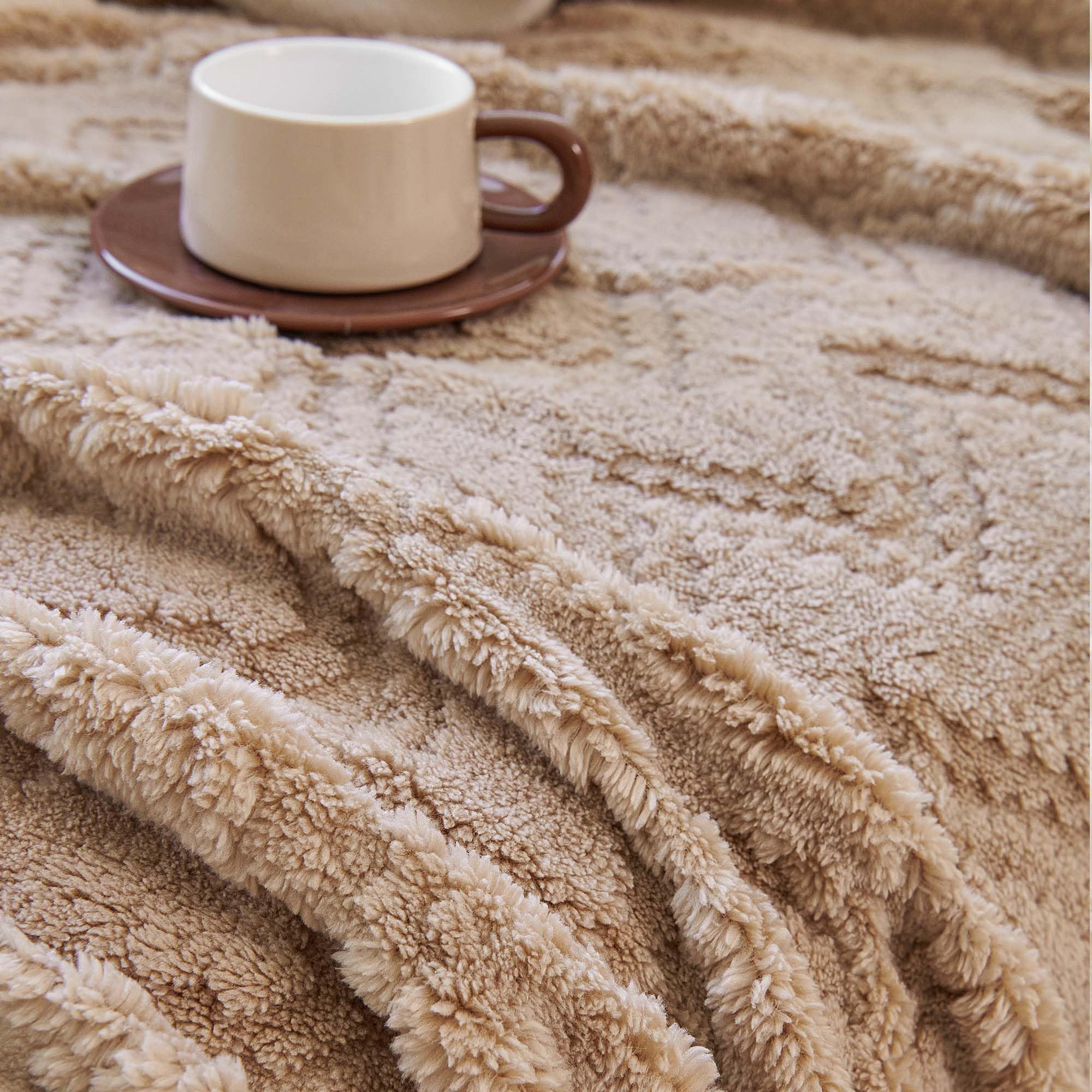 Yajue Chenille Couch Cover for 3 Cushion Sofa Pet Friendly Furniture Covers, Boho Sofa Covers Washable L Shape 3 Seater Couch Cover, 71"x 150", Beige