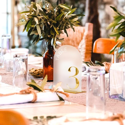 Frosted Arch Wedding Table Numbers 1-20 with Stand, 20 Pack 5x7 Inch Frosted Acrylic Signs with Gold Number, Arched Acrylic Table Numbers for Wedding Reception