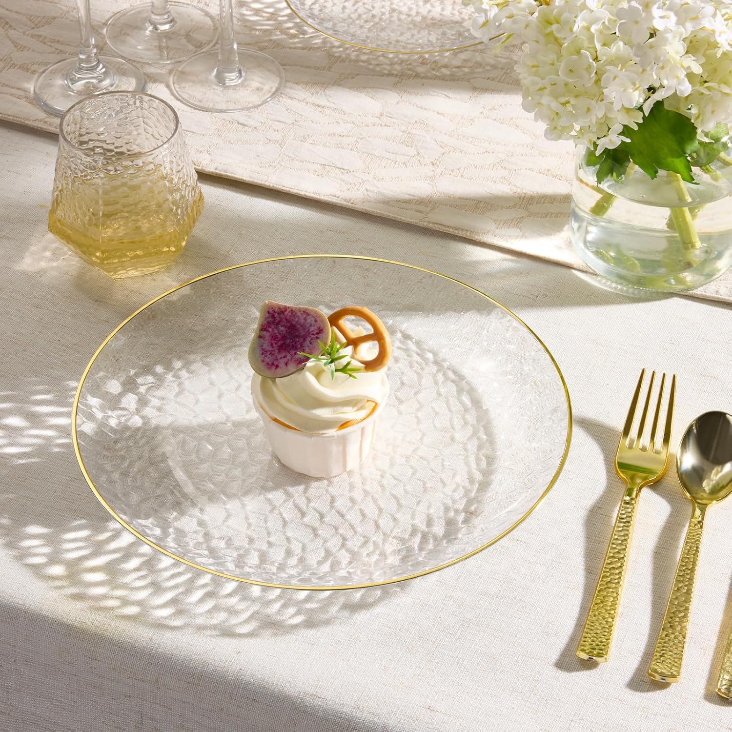 Regine Switzerland Crystal Clear Plastic Plates - Elegant Gold Rim Disposable Dinnerware Set | 50 Pcs (25 Dinner & 25 Salad Plates) for Weddings & Parties