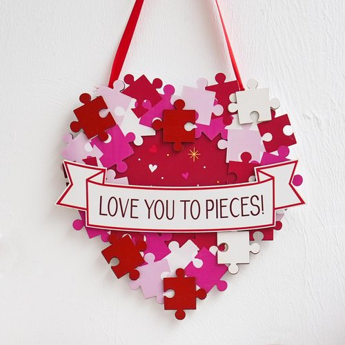 AOMOONOA Valentines Wreath for Front Door, Valentines Day Decorations, Love You to Pieces Door Sign, 3D Foldable Wooden Heart Decor, Romantic Wall Wreath Decoration for Wedding Anniversary
