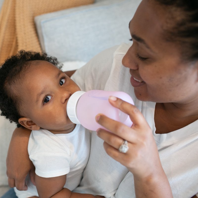 Wide-Neck Silicone Sleeve for 5 oz Glass Baby Bottles - Pink