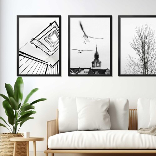 LaVie Home 17x24 Picture Frame - Classic Black Wall Display Frame with HD Plexiglas | Vertical & Horizontal Use