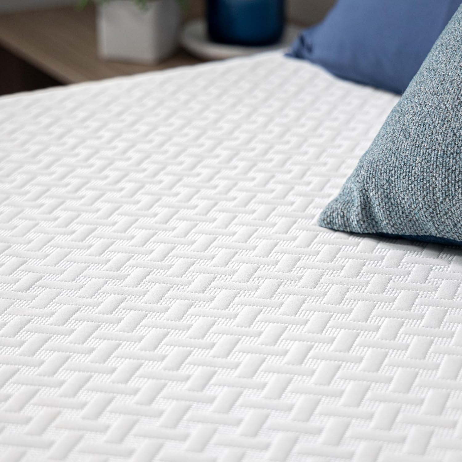 Zinus 8-Inch Twin Memory Foam Mattress - Cooling Comfort | Medium Feel, Fiberglass-Free, Safe Materials
