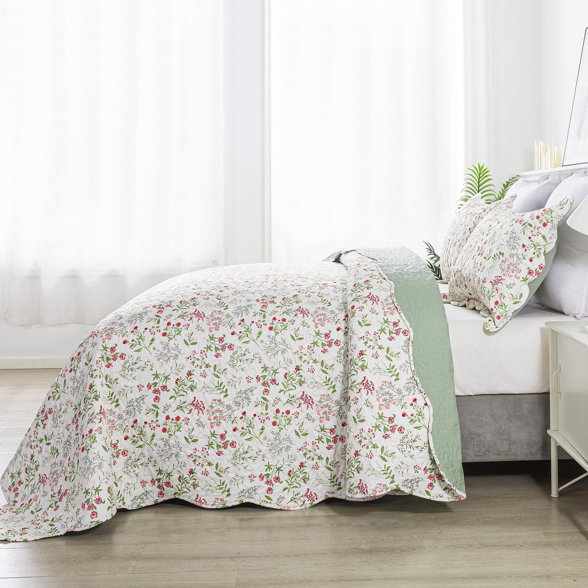 HoneiLife Queen Quilt Bedding Set - 3 Pieces Microfiber Quilt Sets Lightweight Bedspreads Reversible Coverlets Nature Bed Cover Floral Bedding Set Wildflower Quilts All Season Use