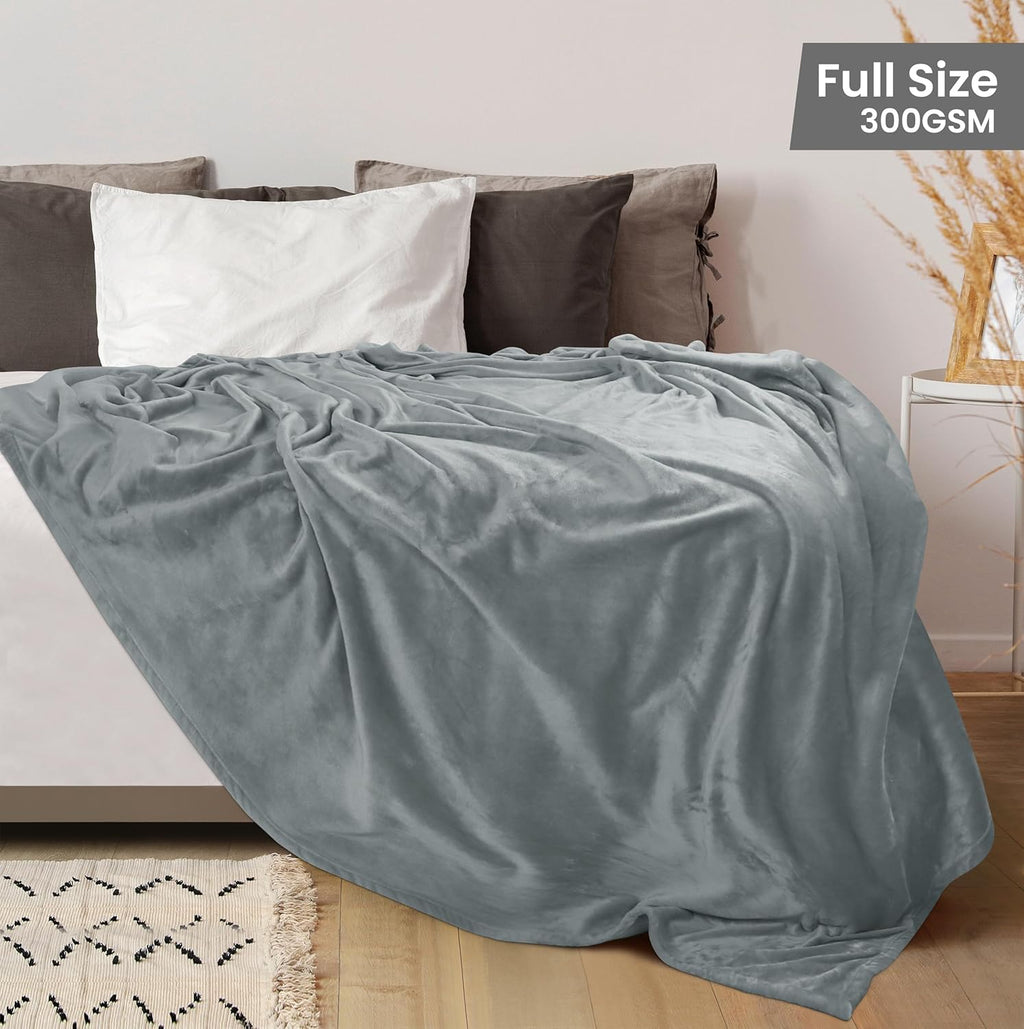 Utopia Bedding Fleece Blanket - Luxury Soft Anti-Static Microfiber in Ash Grey | Full Size (90x84 Inch)