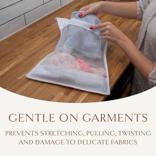 Hayden Hill Luxury Organic Cotton Mesh Laundry Bags For Delicates - Set of 2 Large & Small - Garment Bags For Washing Machine - Bra and Lingerie Wash Bag - Carbon Neutral