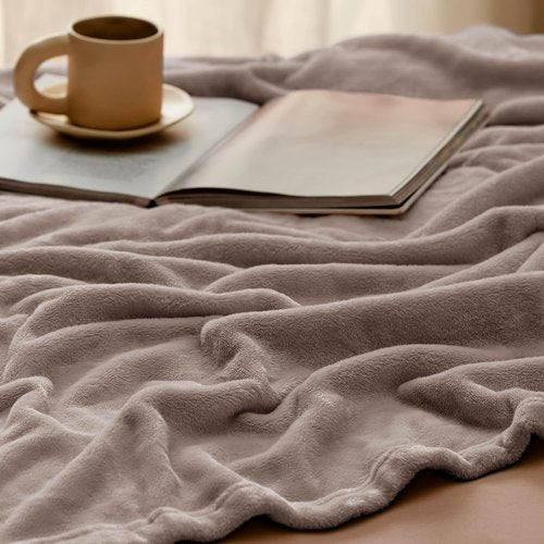 Bedsure GentleSoft Fleece Blanket - Lightweight Plush Cozy Twin Size in Mocha Brown | 60x80 Inches