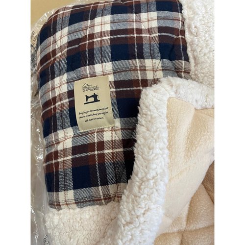 AZUMAYA Kotatsu Futon Comforter Square Shape W75 x D75 Inches, Polyester Fabric Material, Home and Living, Navy Checked Design KK-103BL, This Order Comes only Futon Comforter