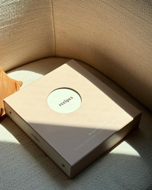 Kunitsa Co. Recipe Binder – Kitchen Recipe Organizer with Protective Sleeves – Recipe Holder for Kitchen Storage, Cappuccino