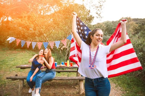 Moon Boat 72PCS 4th of July Accessories - Patriotic Necklaces with Blue, White & Red Beads for Celebrations