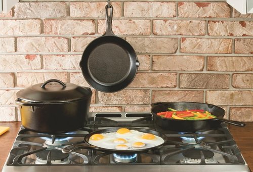 Lodge BOLD 12 Inch Cast Iron Skillet - Seasoned Cookware for Design-Forward Cooking