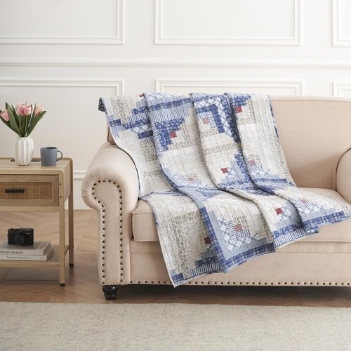 Greenland Home Cottage Cabin - Traditional Motif - Quilted Throw Blanket, 50 x 60 inches, Calico