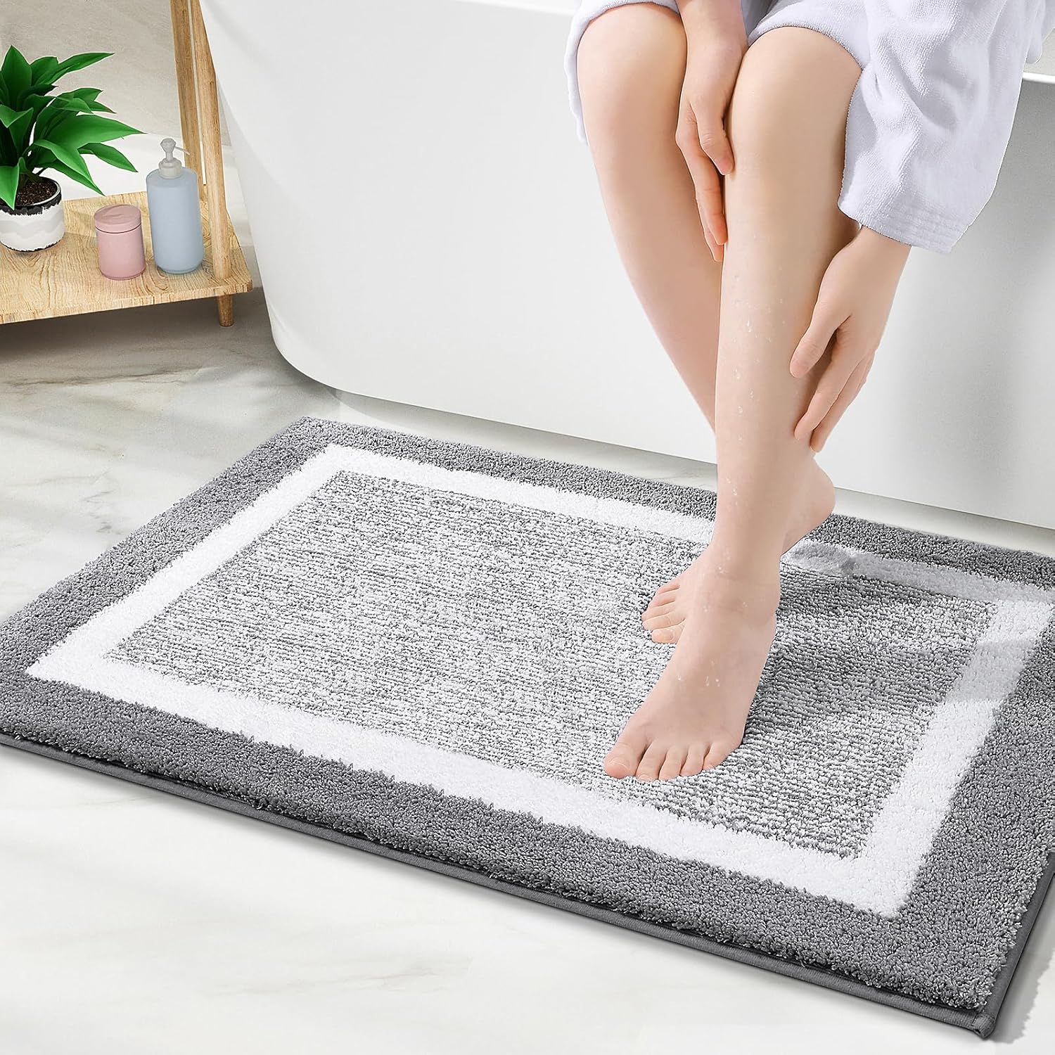 OLANLY Bathroom Rugs - Extra Soft Microfiber Bath Mat | Non-Slip, Quick Dry, 30x20, Grey