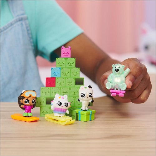 Gabby’s Dollhouse Advent Calendar 2023 - 24 Surprise Toys, Figures & Accessories for Kids Ages 3+