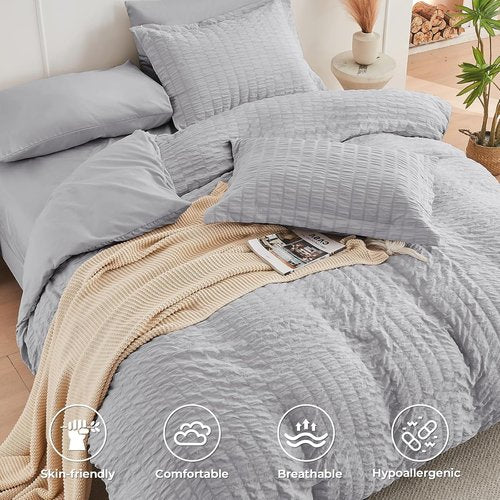 HYMOKEGE King Size Comforter Set - Luxury 7-Piece Seersucker Bedding in Light Grey for All Seasons