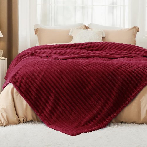 Bedsure GentleSoft Full Blanket - Cozy Red Throw for Bed, Perfect for Women & Girls | 84x90 Inches