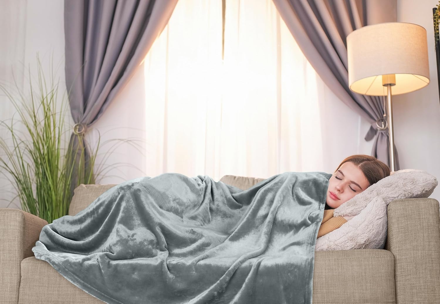 Utopia Bedding Fleece Blanket - Luxury Anti-Static Soft Microfiber Throw | Ash Grey, 50x60 Inch