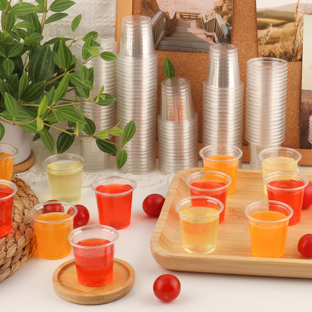 GGOLDMER 600 Pack 2oz Plastic Shot Glasses - Disposable Shot Glasses Mini Shot Cups for Wedding, Holiday, Party, 2 oz Shot Cups for Beer, Vodka, Whiskey, Tequila, Snacks (Clear)