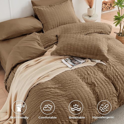 HYMOKEGE King Size Comforter Set - Luxury 7-Piece Seersucker Bedding Set for All Seasons | Brown