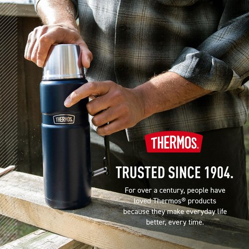 THERMOS Stainless King Vacuum-Insulated Beverage Bottle, 68 Ounce, Midnight Blue
