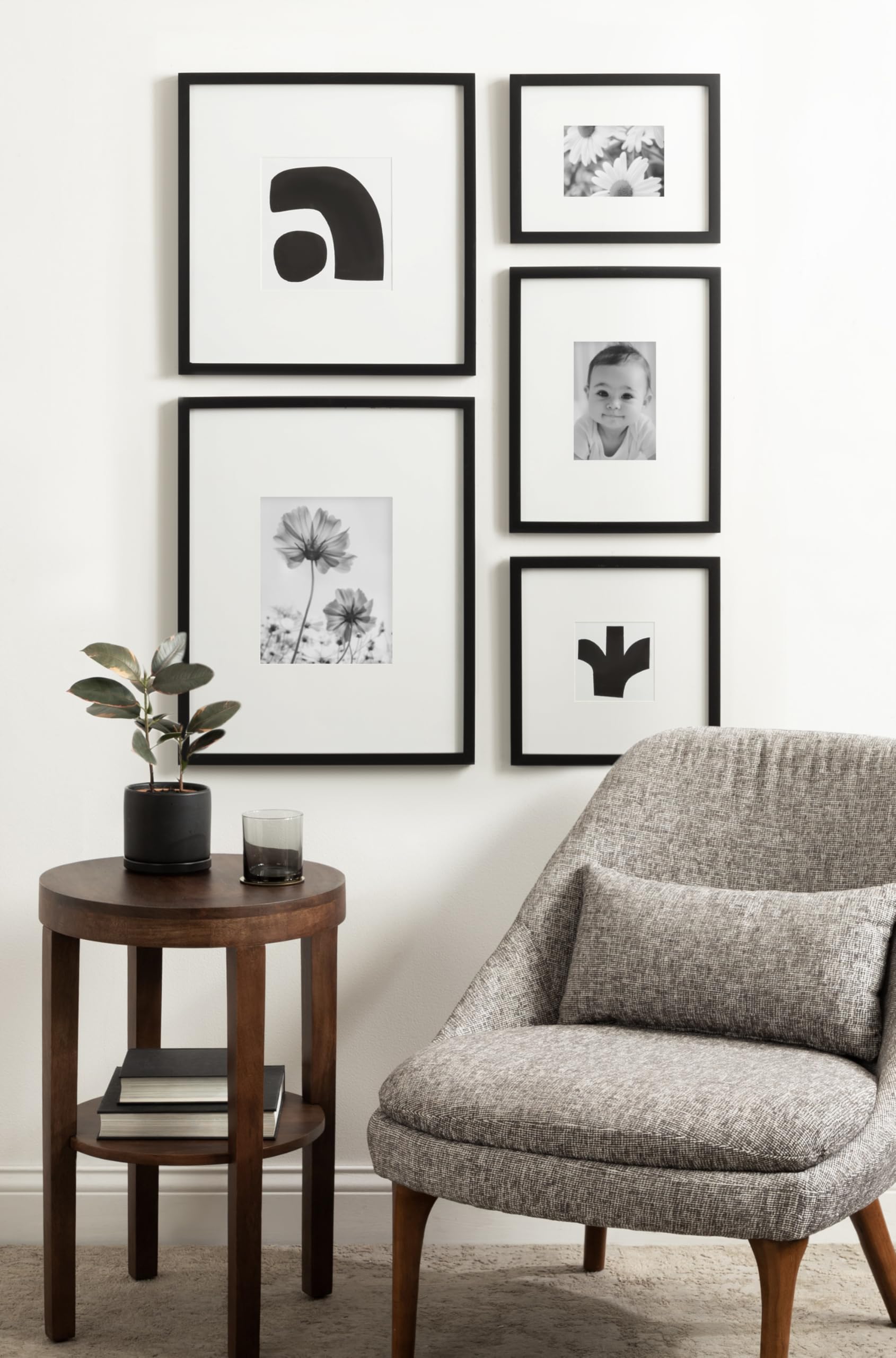 Kate and Laurel Gallery Contemporary Rectangle Picture Frame Set of 5, Varying Sizes, Black, Modern Five-Piece Photo Frames for Gallery Wall Set in Living Room Wall Decor