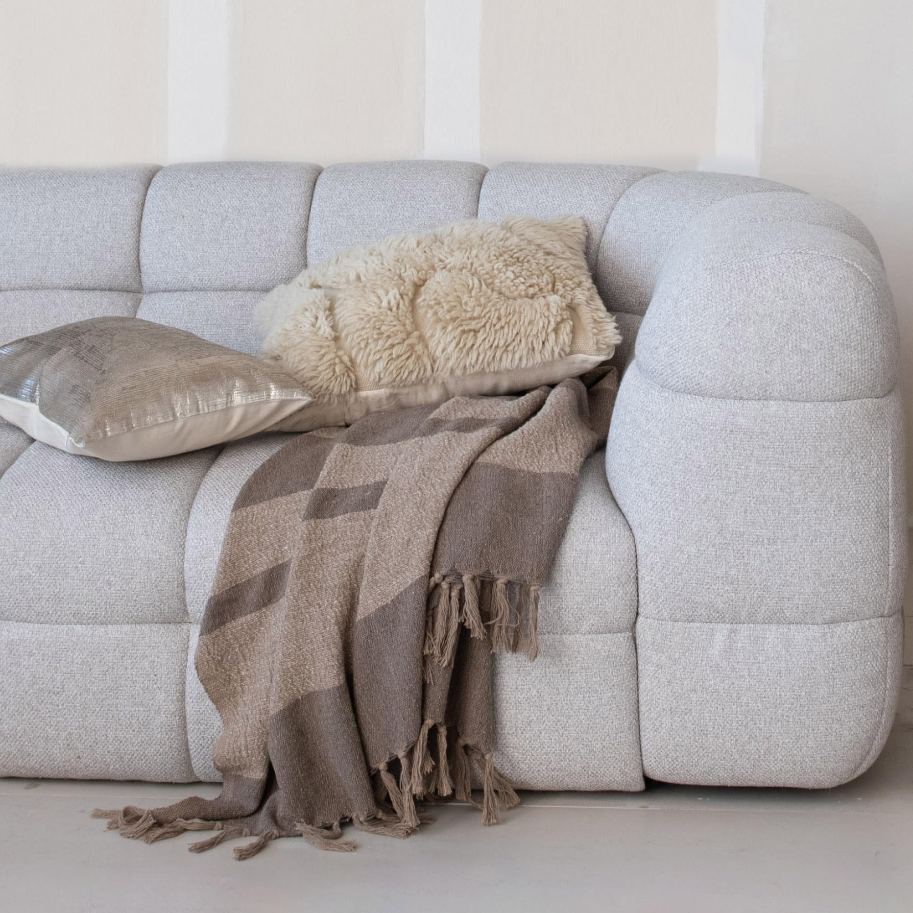 Bloomingville Auckland Essence Wool and Cotton Pillow, Natural