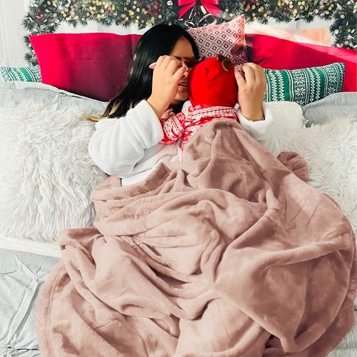Bedsure GentleSoft Fleece Blanket - Cozy Lightweight Plush Twin Size Dusty Pink, 60x80 Inches