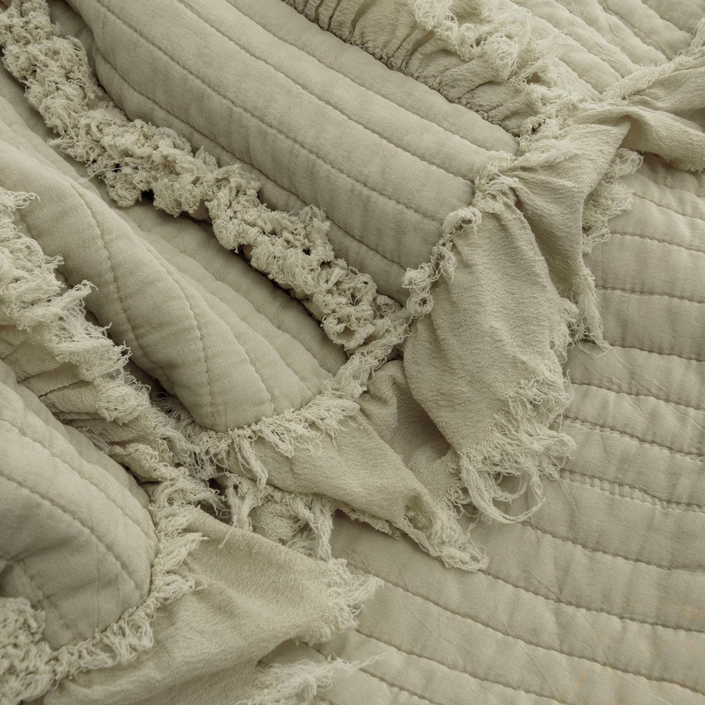 Ultra Soft Pre-Washed Quilted Boho Sage Green Twin Size Blankets for Bed, Olive Green Ruffle Fringed Decorative Throw, Stone Washed Chic Rustic Blanket for Sofa Couch Bed, 60"*80"